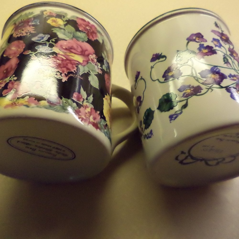 Set of Floral Coffee or Tea Mugs - Set of 2